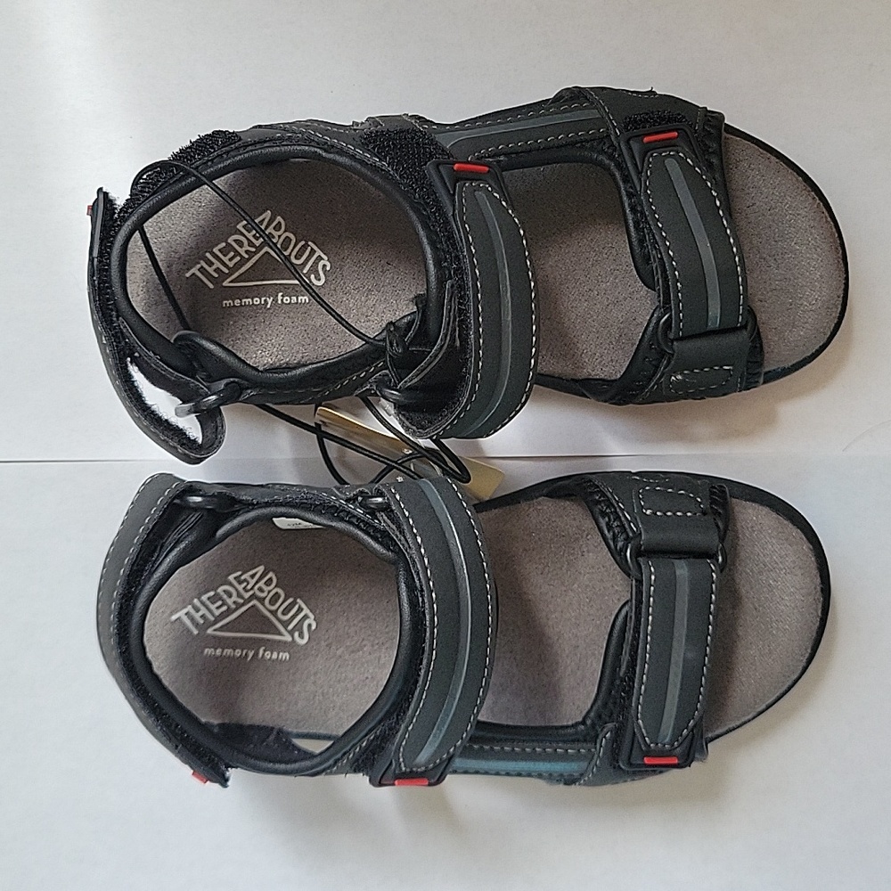 NWT THEREABOUTS Memory Foam, Toddler Boy Size 12, Color Gray.